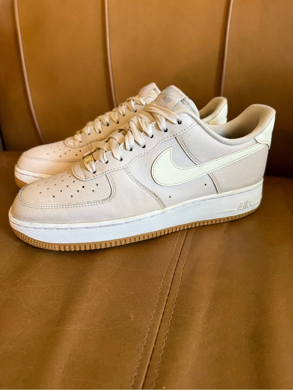 Nike Air Force 1 Low Sanddrift Women’s DD8959-111 Size 9.5 - Rare And Clean
